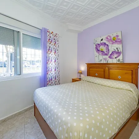 Apartamento Cubo's Algarrobo Costa